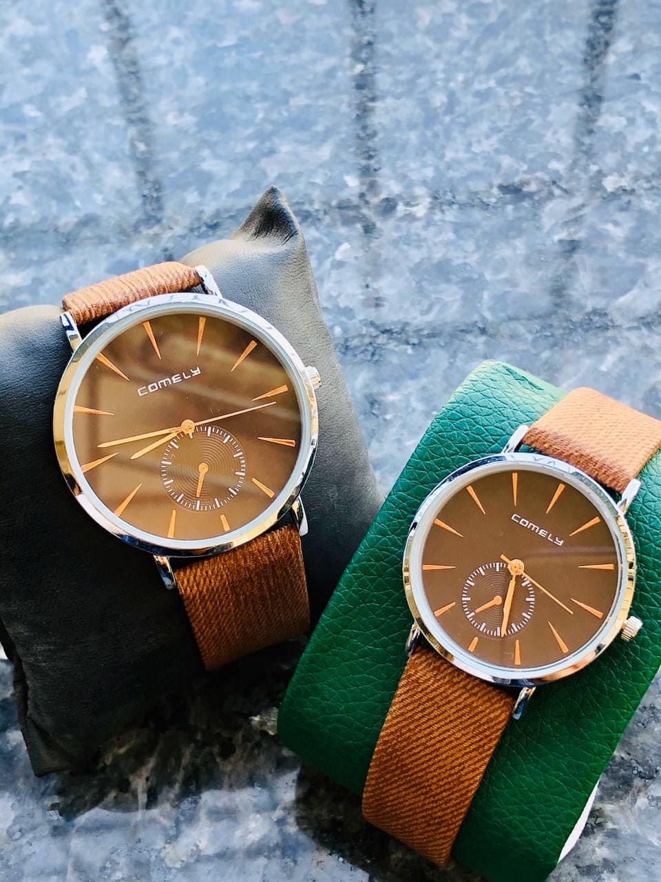 Couple Pair Quartz Watches, His and Hers Couple Wristwatches, Quartz Analog Wrist Watches for Both Men and Women Couple Pair Quartz Watches, His and Hers Couple Wristwatches, Quartz Analog Wrist Watches for Both Men and Women
